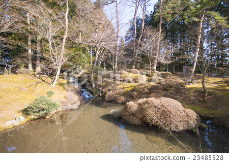 Shoyoen garden edo style in Rinnoji Temple 23485528