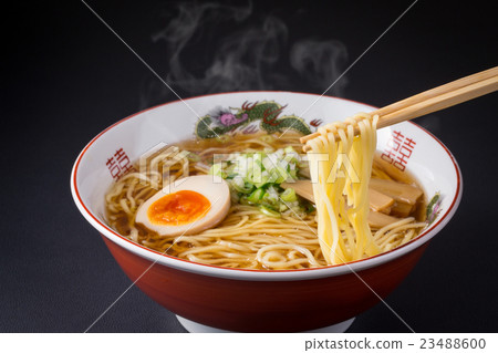 醬油拉麵 23488600