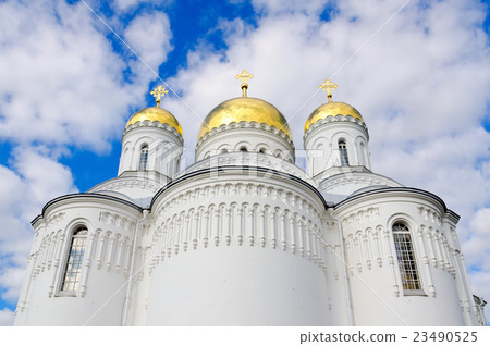 Holy Trinity Seraphim-Diveevo monastery, Russia 23490525