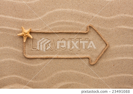 Arrow made of rope with the word Larvotto  23491088