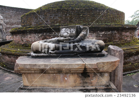 Buddha statue of Watajji Buddha statue of Watajji 23492136