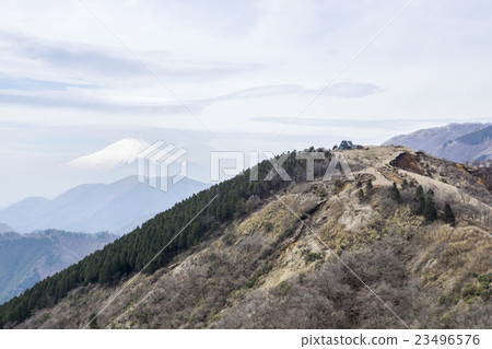 Tanzawa Table Ridge Mount Fuji and Oshio Sanso Tanzawa Table Ridge Mount Fuji and Oshio Sanso 23496576