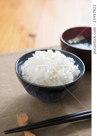 Rice and miso soup 23497622