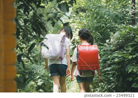 primary school student, schoolchild, schooler 23499321