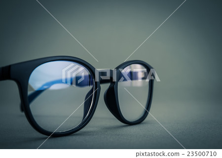 黑邊眼鏡 23500710