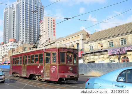 An old 3000-type tram made by Nippon Sharyo that runs through the old Japanese town of Dalian, China. 23505995