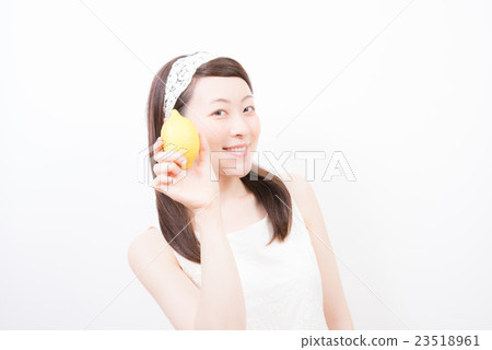 檸檬女人 檸檬女人 23518961