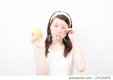 Lemon women 23518974