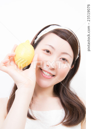 Lemon women 23519076