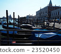 Venice 23520450