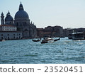 Venice 23520451
