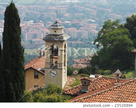 Bergamo 23520894