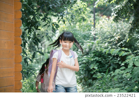 primary school student, schoolchild, schooler 23522421