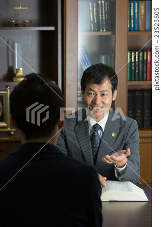 Lawyer Image 23523805