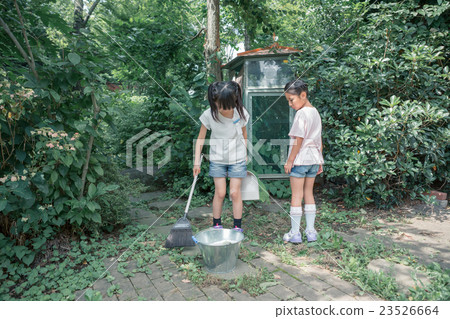 elementary student, primary school child, primary school student 23526664