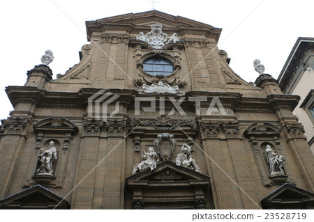 Italian World Heritage Santa Trinita Church in Florence Italian World Heritage Santa Trinita Church in Florence 23528719