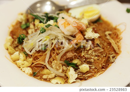 the prawn mee, prawn noodles 23528983