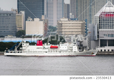 深海潛水船支援母船“橫須賀” 23530413