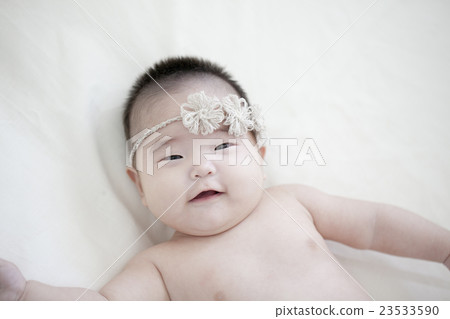 baby   23533590