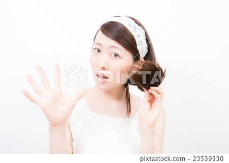 White back women White back women 23539330