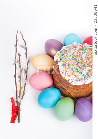 Easter cake and painted eggs Easter cake and painted eggs 23539941