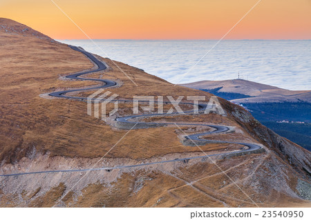 Transalpina road 2145m Transalpina road 2145m 23540950