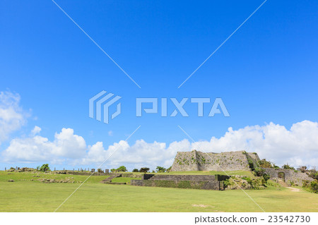 沖繩Nakagusuku城堡廢墟 23542730