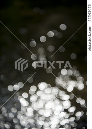 水閃耀(模糊表達) 水閃耀(模糊表達) 23543076