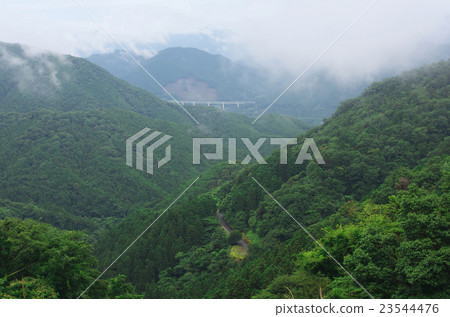 View of Kobudo Expressway from Aizu Pass 23544476