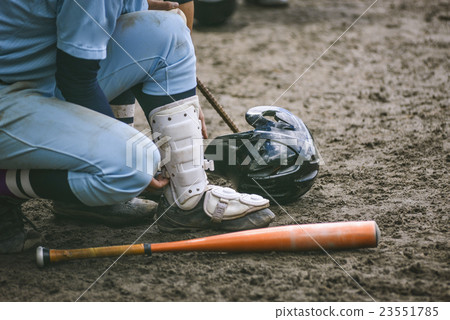 High school ball 23551785