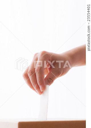 婦女投票，武器 23554401