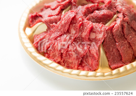 Black hair Wagyu beef back for grilled meat 23557624