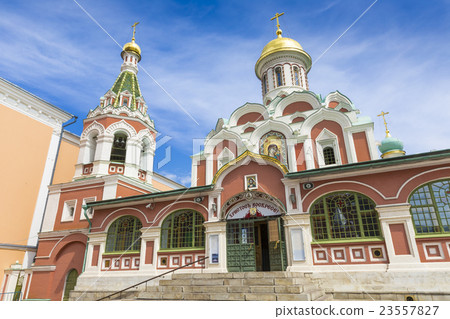 View on Kazansky Cathedral in Moscow, Russia 23557827