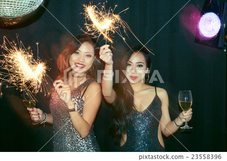 Clubbing girls Clubbing girls 23558396