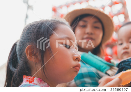 廟會 祭典 兒童 23560597