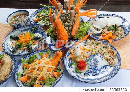 由Hue在越南提供 23563750