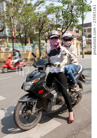 防止越南婦女曬傷的措施 23565161