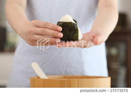 Finished rice ball Finished rice ball 23573078