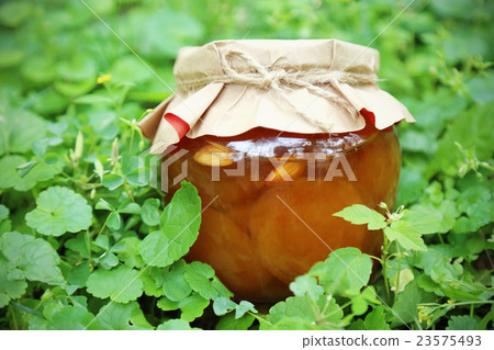 Homemade fruit jam in the jar Homemade fruit jam in the jar 23575493