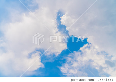 Cloud in blue sky Cloud in blue sky 23581335