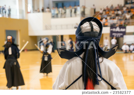 Tension of game 23582377