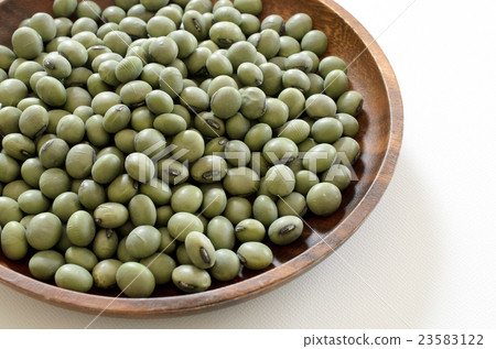 Blue soybeans 23583122