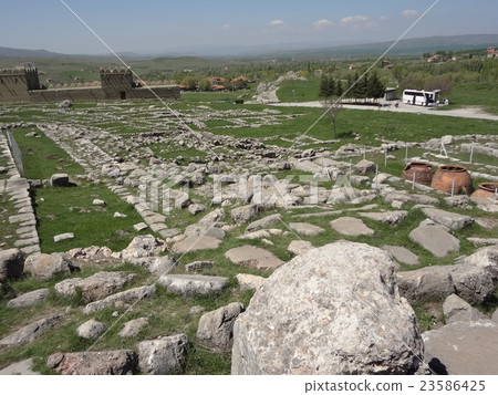 Hatusha廢墟和倉庫 23586425