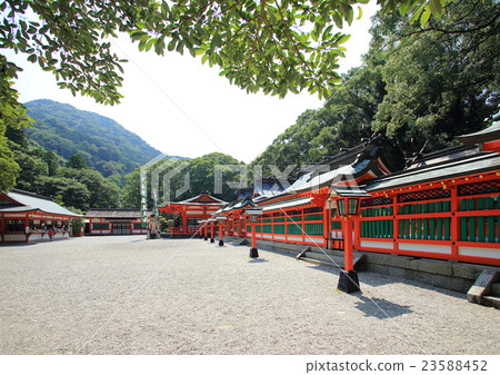 Kumano Hayatake Taisha 23588452