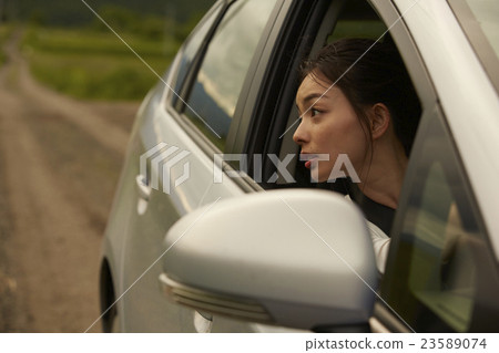 女性駕駛 23589074