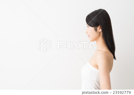 Female landscape Female landscape 23592779