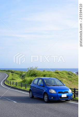 Drive to the sea 23594410