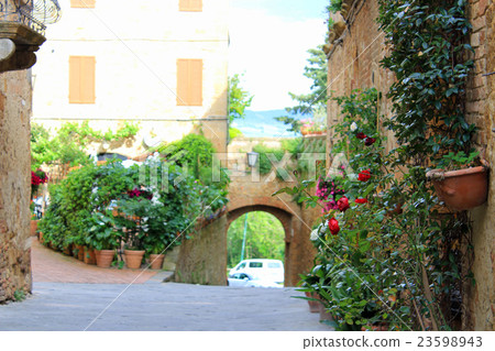 Tuscan village Italy 23598943