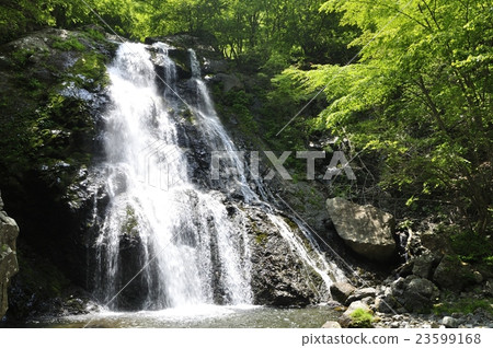 Lightning Falls 23599168