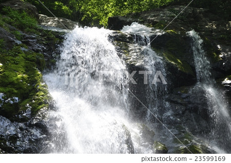 Lightning Falls 23599169